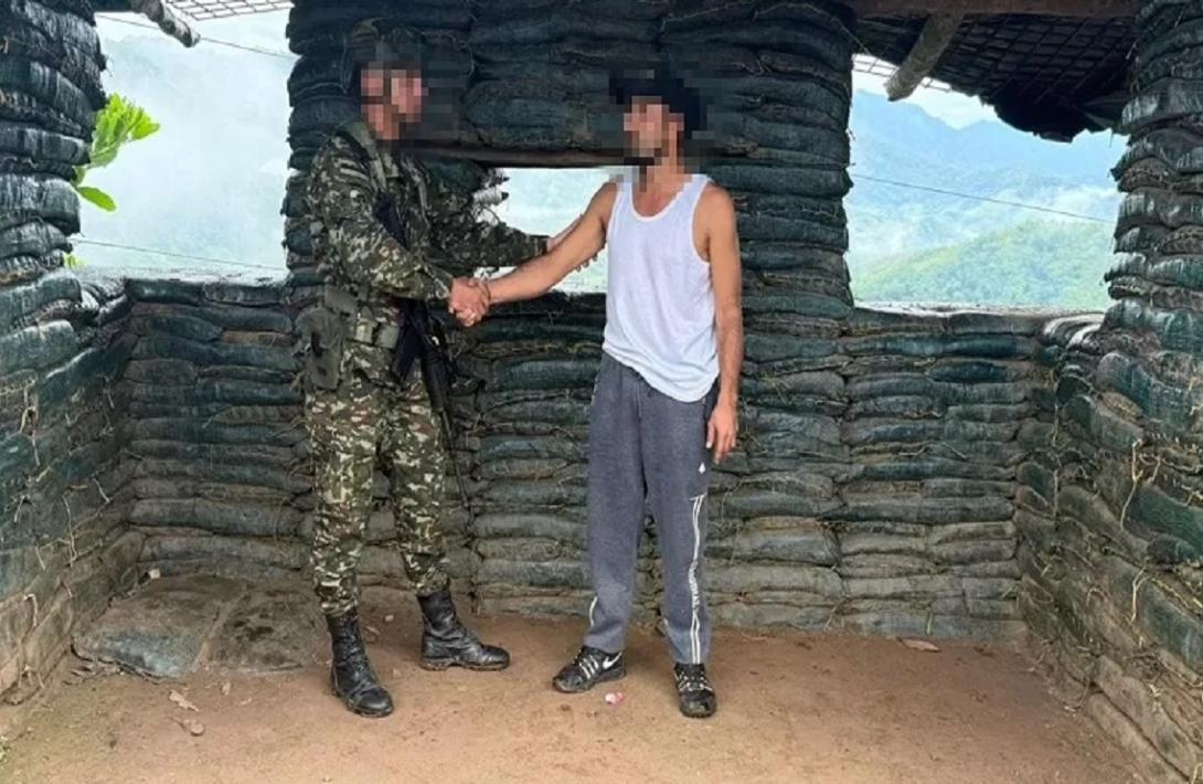 Despliegue militar en el sur de Bolívar deja tres presuntos integrantes del Clan del Golfo sometidos a la justicia y un capturado